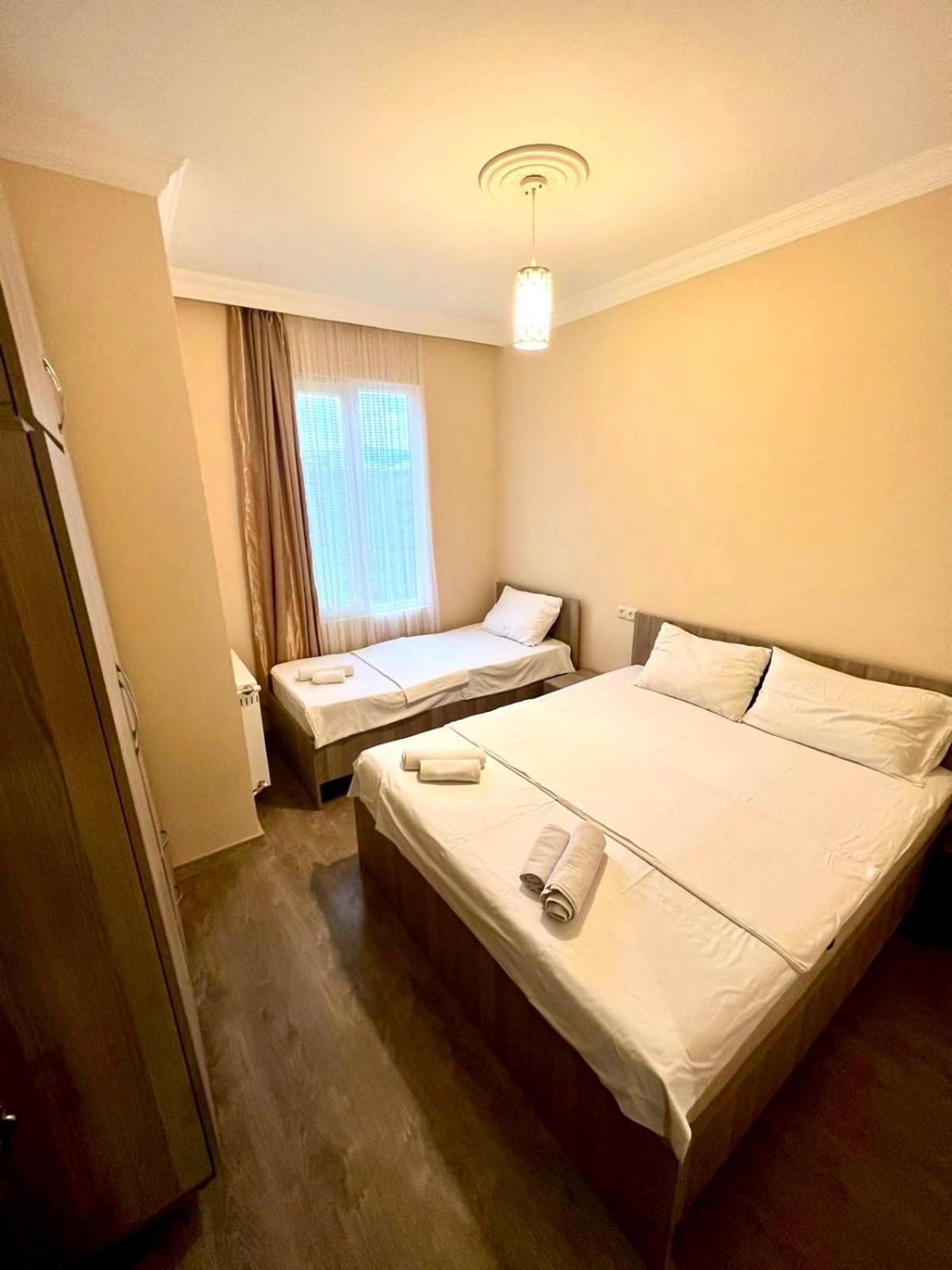 ApartHotel My Home Batoemi Buitenkant foto