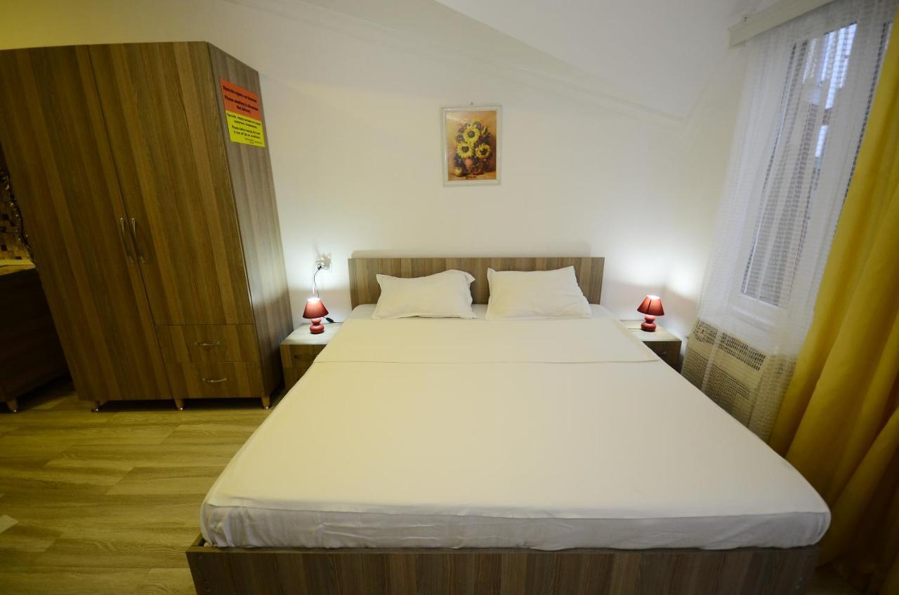 ApartHotel My Home Batoemi Buitenkant foto